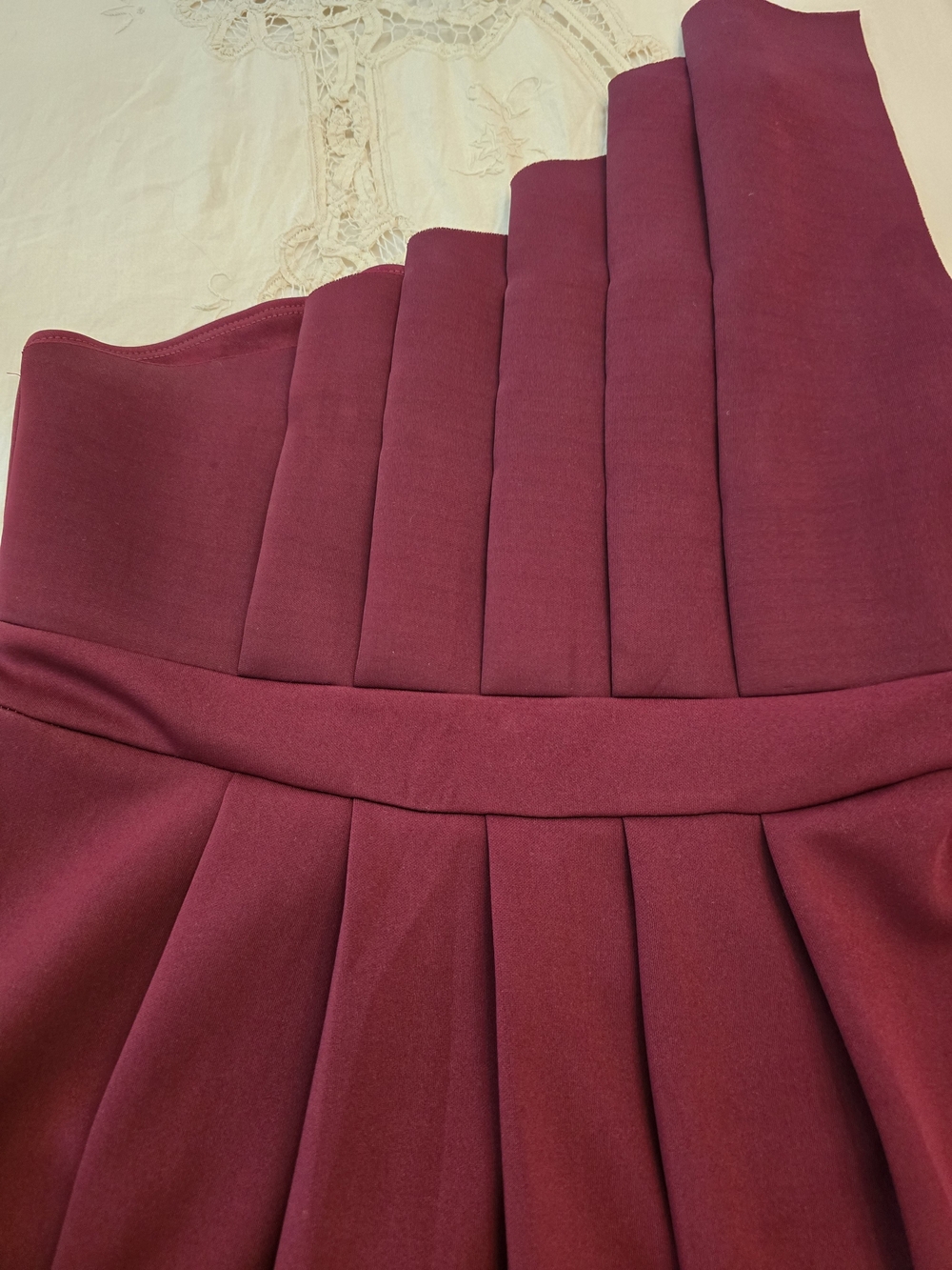 Source Unknown Burgundy One-Shoulder Peplum Top - Picture 3 of 3